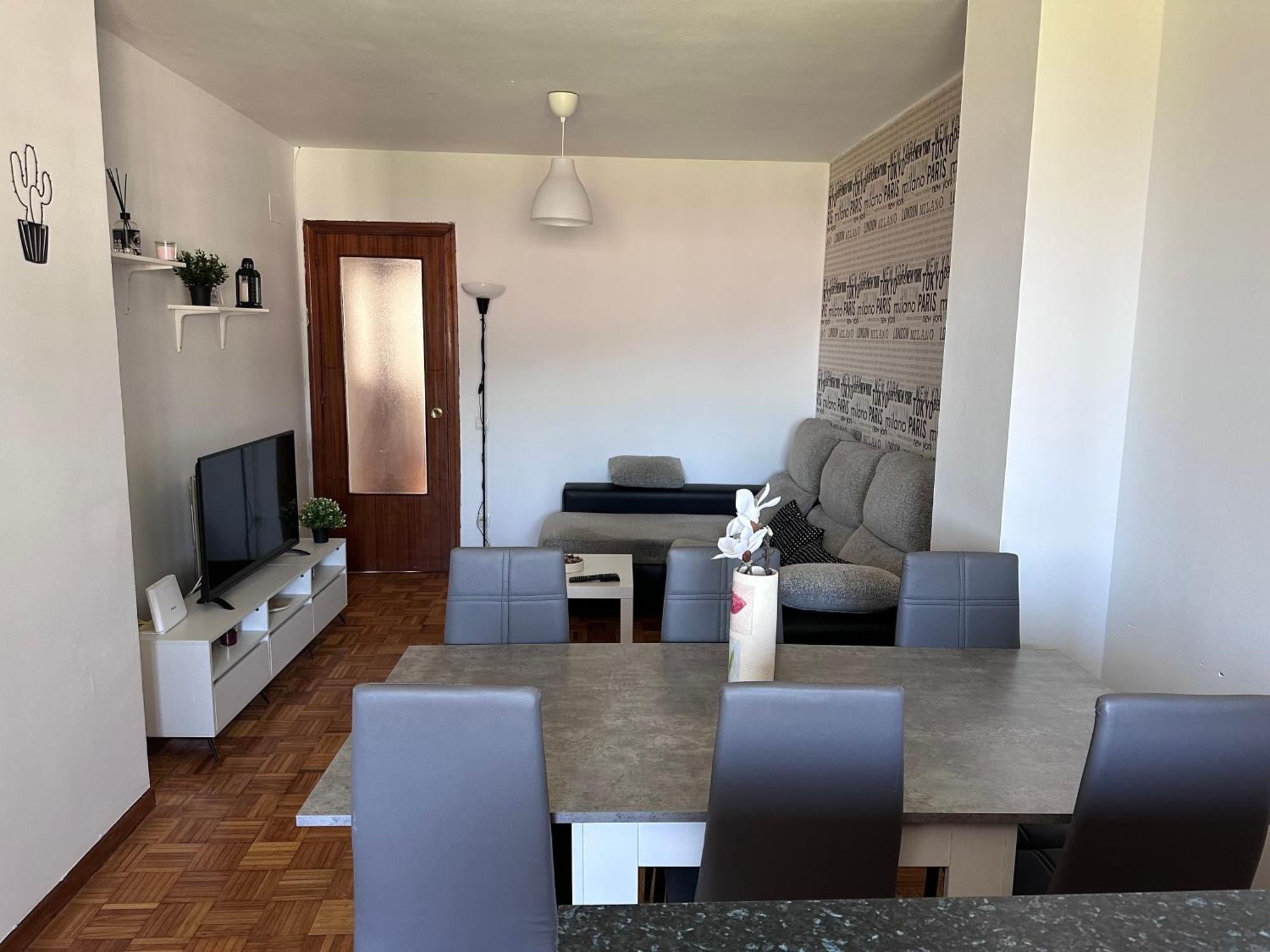 Acogedor Apartamento Con Vistas A La Catedral Y Parking Oviedo Exterior foto